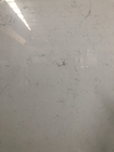 ビアンコ カラーラの水晶平板の古典の白い台所および浴室のカウンタートップによって設計される石