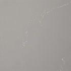 平板の浴室が付いている薄い灰色のカラーラのChalky白い静脈の水晶石